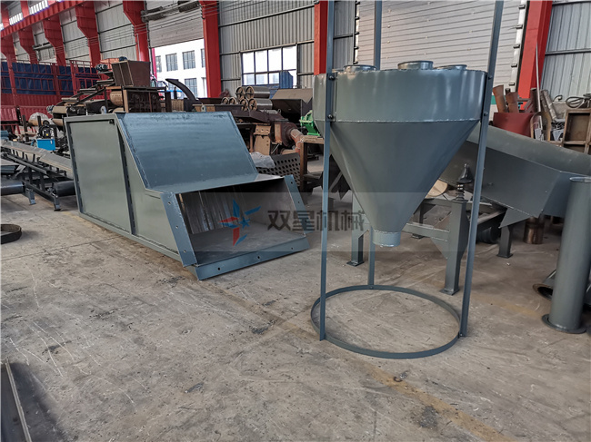 1000型金屬破碎機生產(chǎn)現(xiàn)場圖片拍攝