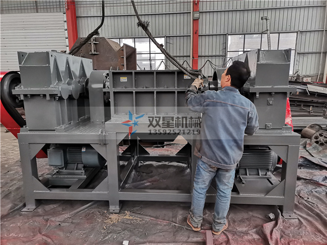 <a href='http://lifuhuoban.cn/ssxl/10.html' target='_blank'><span>金屬撕碎機(jī)</span></a>