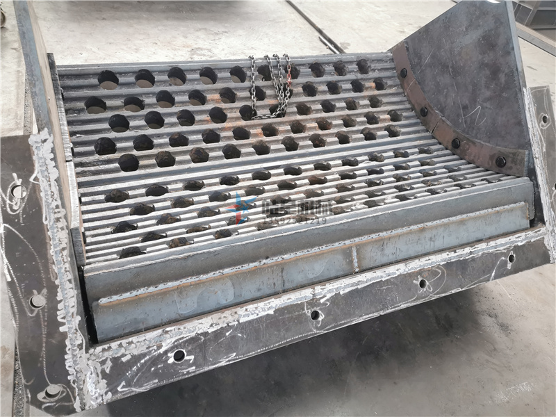 <a href='http://lifuhuoban.cn' target='_blank'><span>鋁合金破碎機</span></a>